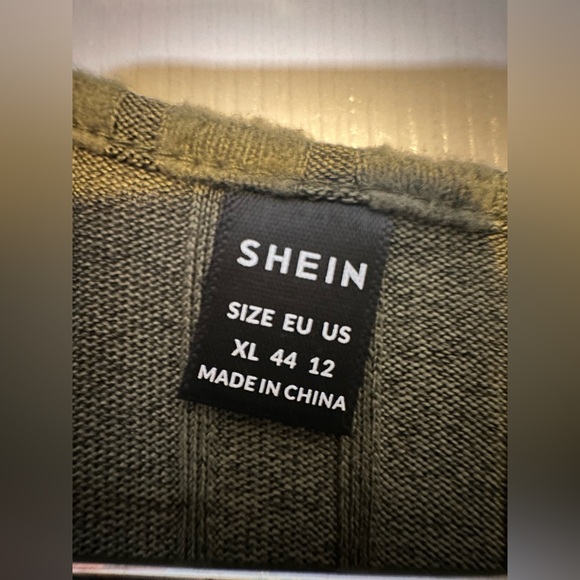SHEIN Women’s Size XL Olive Green Rib Knit Long Sleeve V-Neck Top Casual Soft - Picture 8 of 13